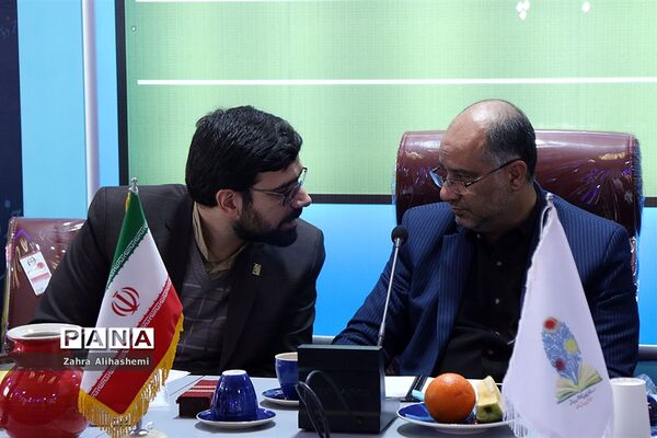 نشست شورای معاونان پرورشی مناطق نوزده‌گانه شهر تهران