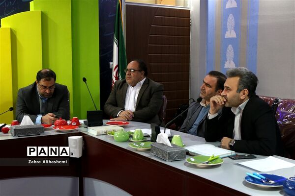 نشست شورای معاونان پرورشی مناطق نوزده‌گانه شهر تهران