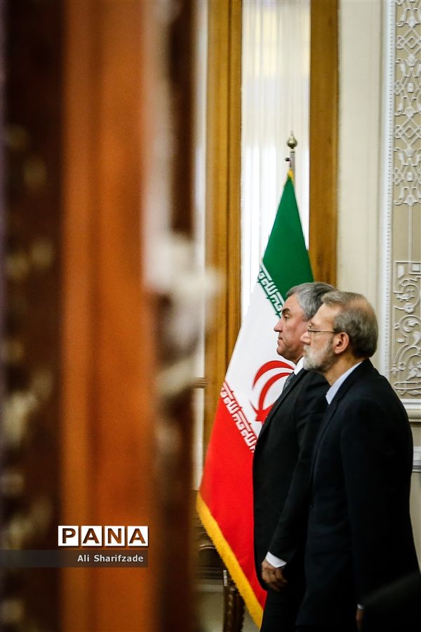 دیدار علی لاریجانی با رئیس دومای روسیه