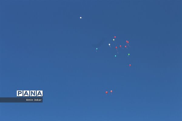 آیین نواختن زنگ انقلاب اسلامی در مدرسه الزهرا شهر شیراز