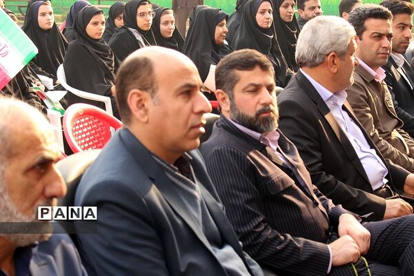 آیین استانی نواخته شدن زنگ انقلاب در اهواز