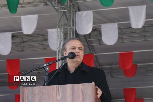 مراسم گرامیداشت سالروز ورود امام خمینی( ره)  به میهن اسلامی در مشهد