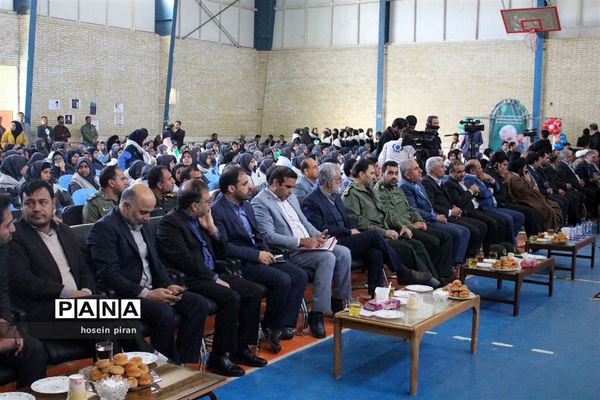 نواخته شدن گلبانگ انقلاب در زاهدان