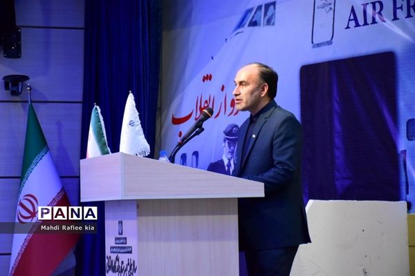 مراسم نواختن زنگ انقلاب و آغاز رسمی جشن های چهل و یکمین سالگرد پیروزى انقلاب اسلامى در آذربایجان شرقی