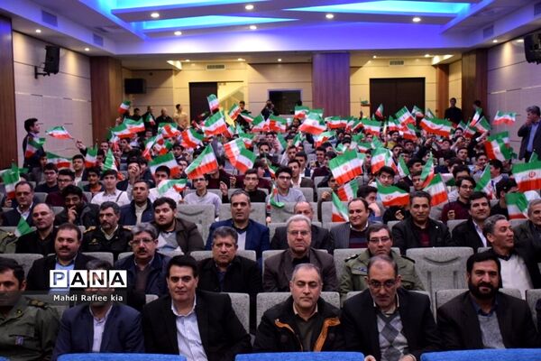 مراسم نواختن زنگ انقلاب و آغاز رسمی جشن های چهل و یکمین سالگرد پیروزى انقلاب اسلامى در آذربایجان شرقی