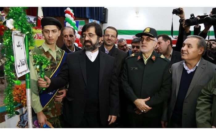 همزمان با سراسر کشور زنگ انقلاب در اردبیل نواخته شد