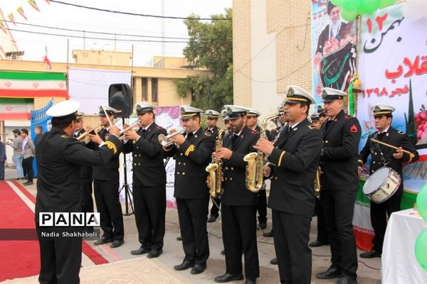 نواختن زنگ انقلاب در بوشهر