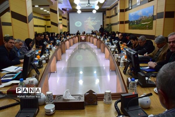 نشست خبرى مدیران تامین اجتماعى در آذربایجان شرقى