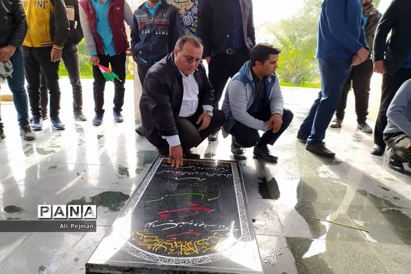 زنگ انقلاب  در دبیرستان سعادت شبانکاره