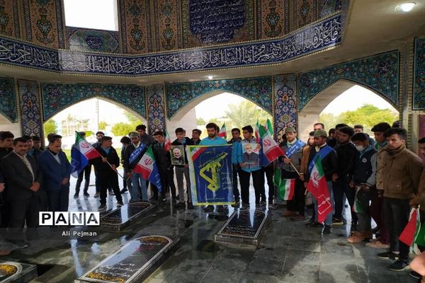 زنگ انقلاب  در دبیرستان سعادت شبانکاره