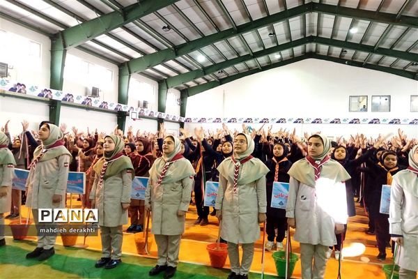 مانور تشکیلاتی یاوران انقلاب درآموزش و پرورش ناحیه یک بهارستان