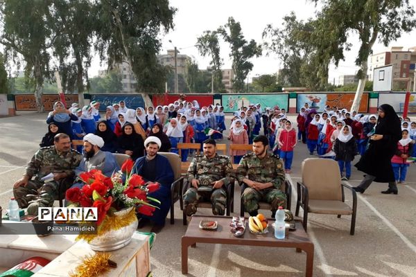 نواختن طنین زنگ انقلاب درمدارس شهرستان حمیدیه