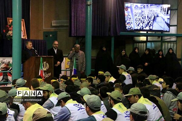 جشن انقلاب در جماران
