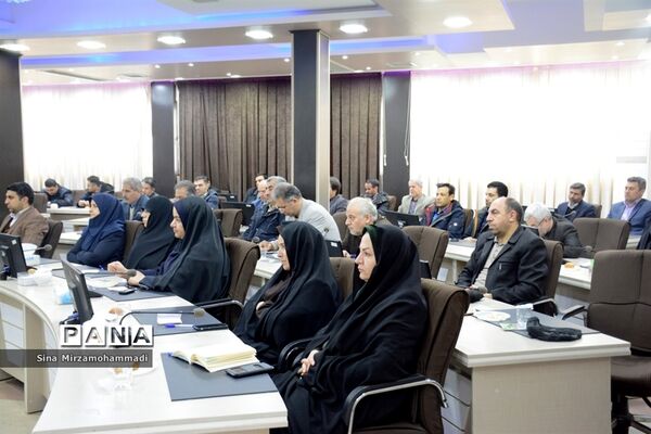 نشست روشنگری و بصیرت بسیجیان فرهنگی آموزش و پرورش آذربایجان غربی