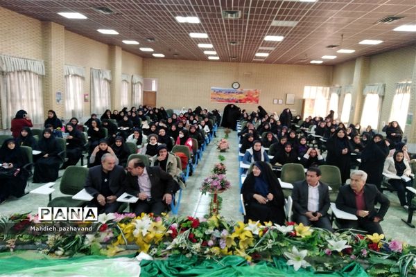 برگزاری مسابقات قرآن و عترت ناحیه 4 شیراز