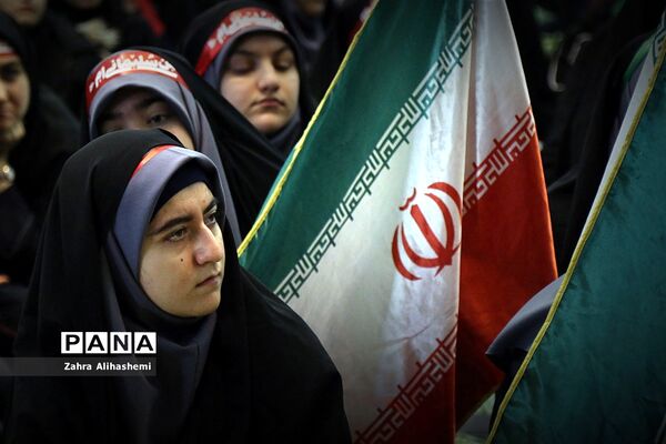گردهمایی 30 هزار نفری نسل سلیمانی در مصلی تهران