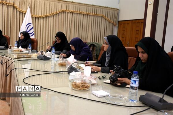 کارگاه آموزشی «نقش تعلیمی تربیتی والدین در توسعه سرمایه انسانی»