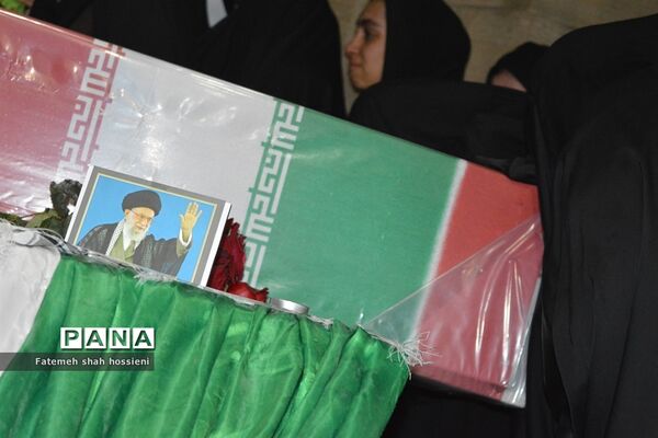 تشیع پیکر شهید گمنام در مراسم میهمانی لاله های روشن  فیروزکوه