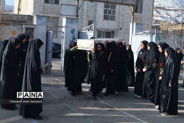 تشیع پیکر شهید گمنام در مراسم میهمانی لاله های روشن  فیروزکوه