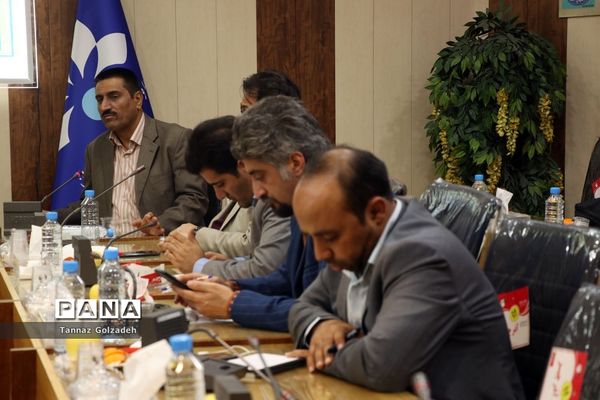 نشست هم اندیشی مدیرکل صداو سیمای خوزستان با مدیران رسانه ها