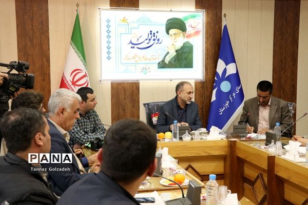 نشست هم اندیشی مدیرکل صداو سیمای خوزستان با مدیران رسانه ها