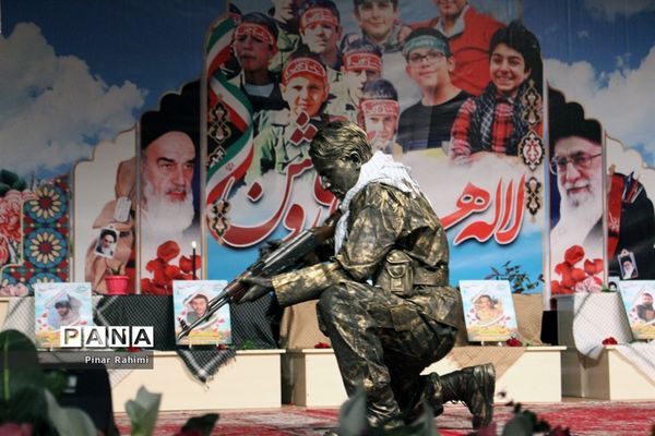 یادواره شهدای دانش‌آموز و فرهنگی در تبریز