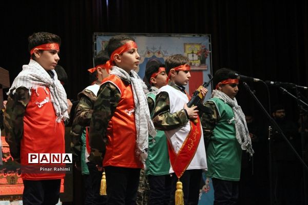 یادواره شهدای دانش‌آموز و فرهنگی در تبریز