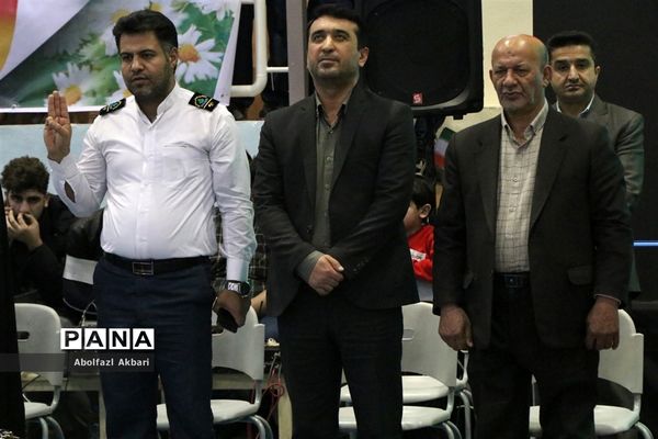 همایش «یاوران انقلاب» در ساری