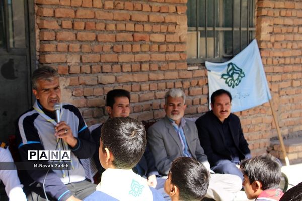 کوهپیمایی پیشتازان سازمان دانش آموزی استان خراسان جنوبی