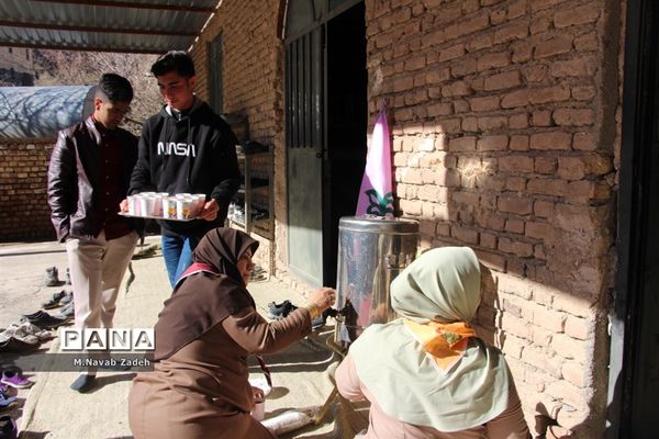 کوهپیمایی پیشتازان سازمان دانش آموزی استان خراسان جنوبی