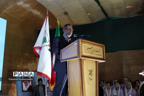 چهاردهمین آیین ملی عطر افشانی و گلباران مزار شهدای ادیان توحیدی