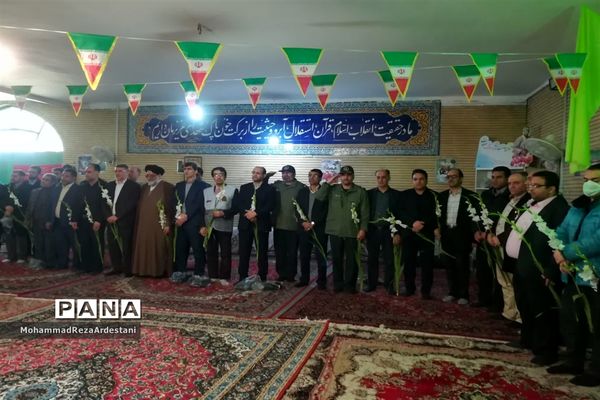 گلباران مزار شهدا در شهرستان ورامین