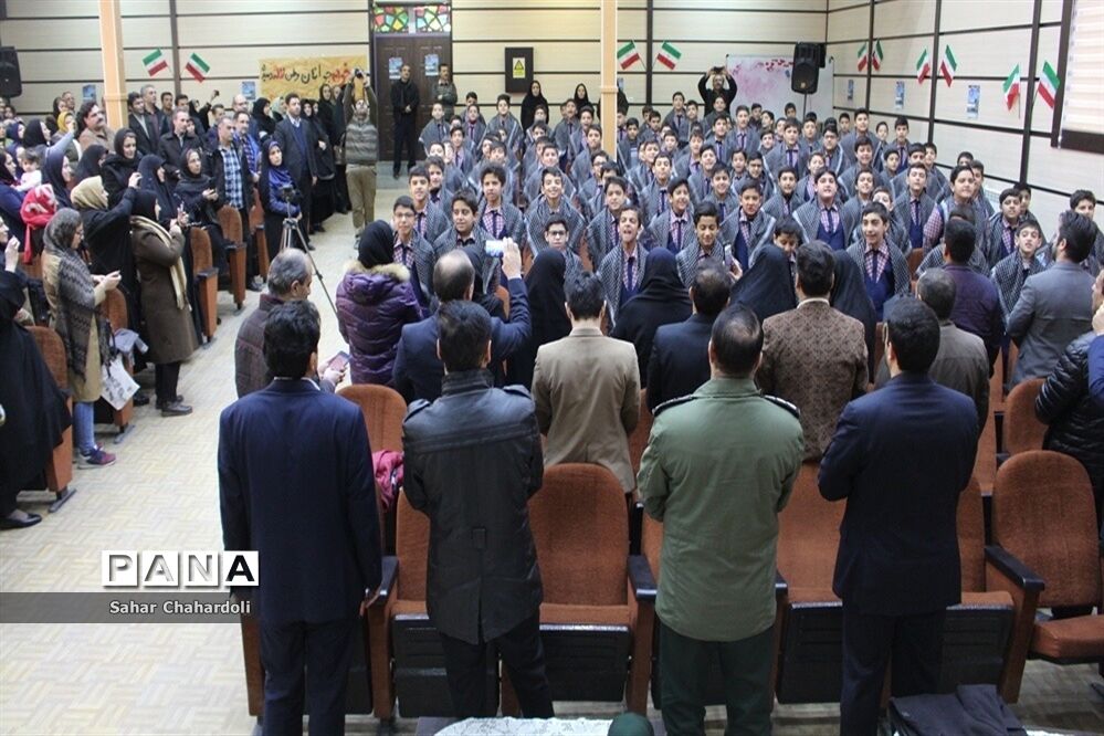 یادواره شهیدان دانش آموز امیر و جلال تقوی طلب