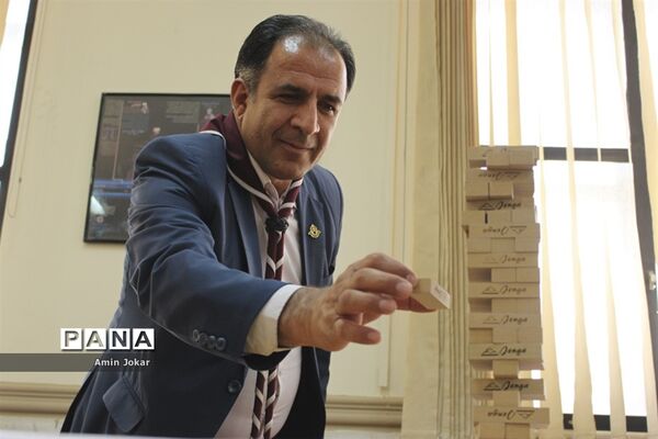 درحاشیه برگزاری  نخستین المپیاد استانی بازی‌های فکری-سرگرمی رویش ویژه فرهنگیان فارس