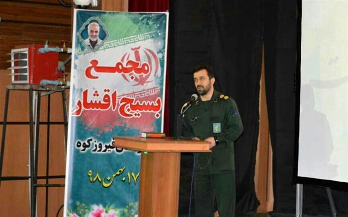 فرمانده سپاه فیروزکوه: امروزه با جنگ عقیده ها رو به رو هستیم