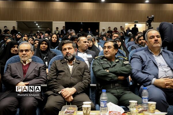 همایش تجلیل از مادران شهدای آبادان و خرمشهر