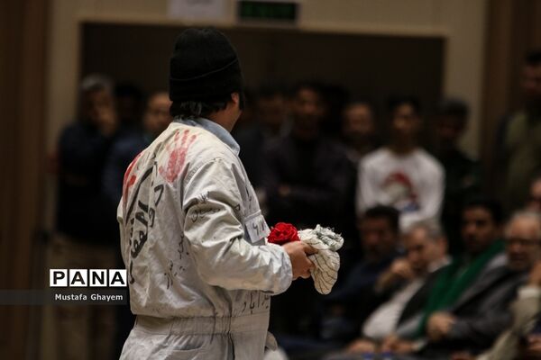 همایش تجلیل از مادران شهدای آبادان و خرمشهر
