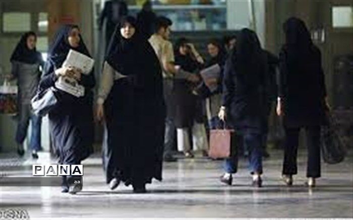 زنان ایرانی الگوهای شرق و غرب را به حاشیه بردند