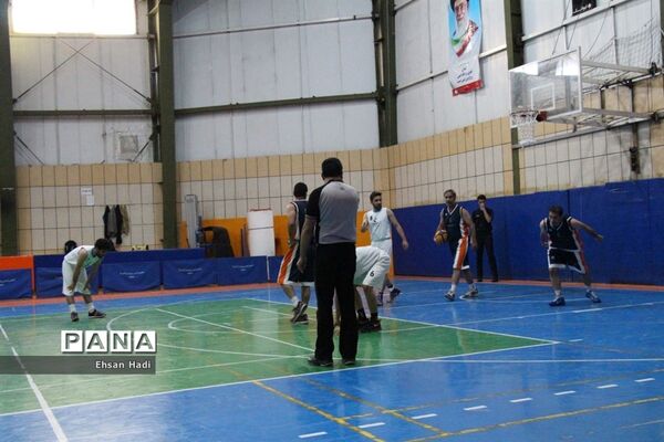 رقابت های ورزشی فرهنگیان خراسان رضوی به مناسبت ایام الله دهه مبارک فجر