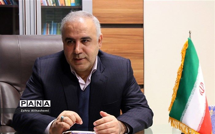 تمرکززدایی و مدرسه‌محوری در آموزش و پرورش از نسخه‌های شفابخش در آموزش و پرورش هستند