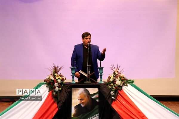 همایش بزرگ یاوران انقلاب در ناحیه 7 آموزش و پرورش  مشهد مقدس