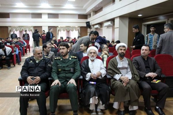 آیین افتتاح جشنواره نمایشگاه مدرسه انقلاب در قائم شهر