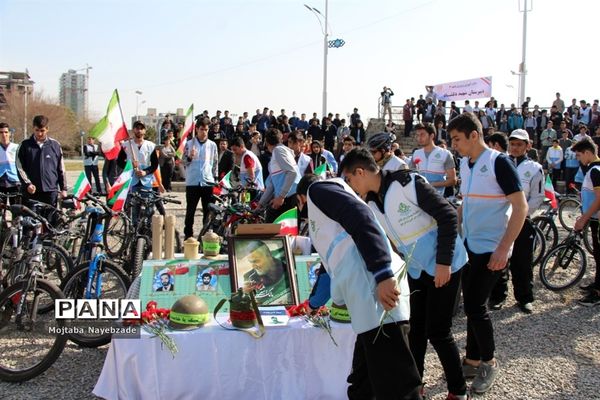 جشن یاوران انقلاب در ناحیه 3 آموزش و پرورش مشهد