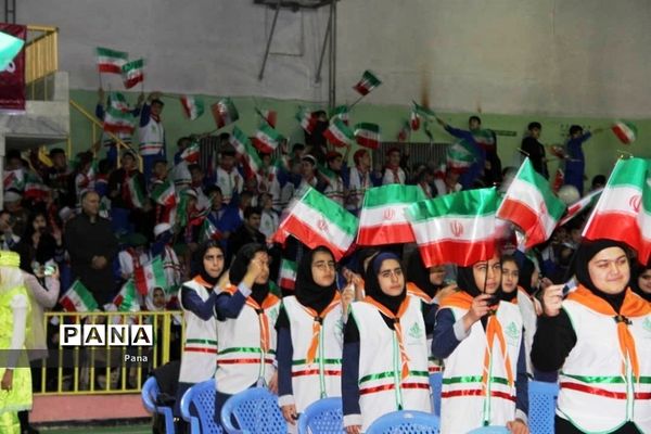 همایش یاوران انقلاب در شاهین دژ