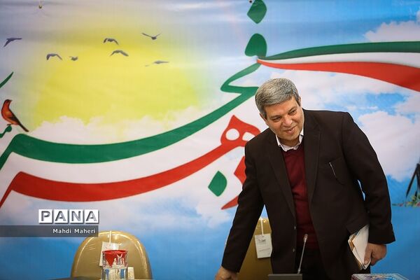 نشست خبری دستاوردهای انقلاب اسلامی  و رونمایی از چند طرح در سازمان آموزش و پرورش استثنایی