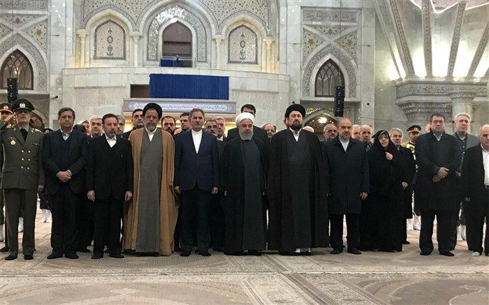 تجدید میثاق رییس جمهوری و اعضای هیات دولت با آرمان‌های امام راحل