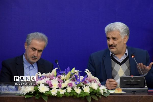 افتتاح پروژه هاى صنعت برق آذر بایجان شرقى