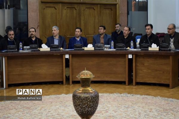 افتتاح پروژه هاى صنعت برق آذر بایجان شرقى