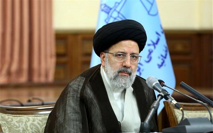 شفافیت با شعار نمی‌شود باید در عمل اتفاق بیفتد