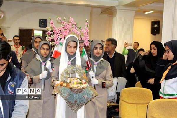 تجلیل از برگزیدگان دلنوشته دانش‌آموزی سومین دوره بازدید از تامین اجتماعی